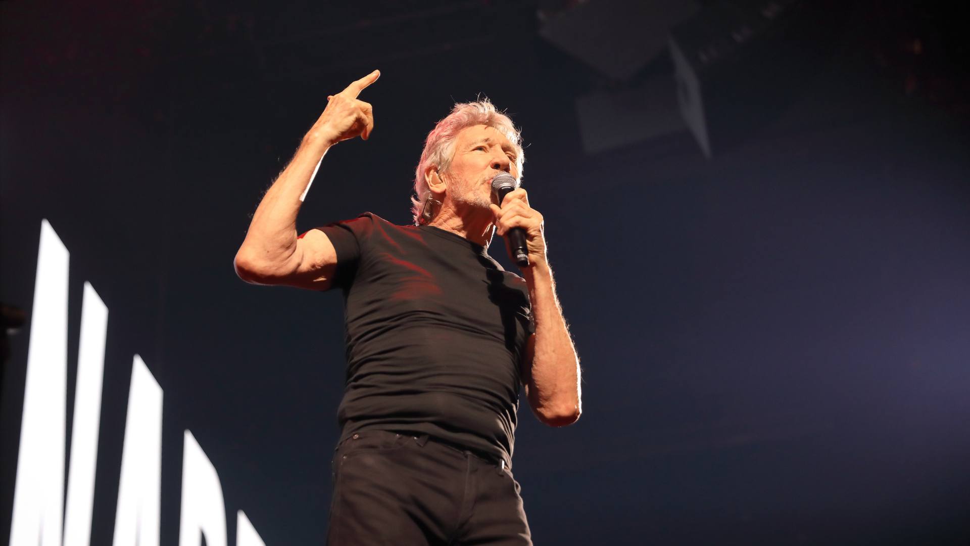 Roger Waters lanza la versión regrabada de 'Time'